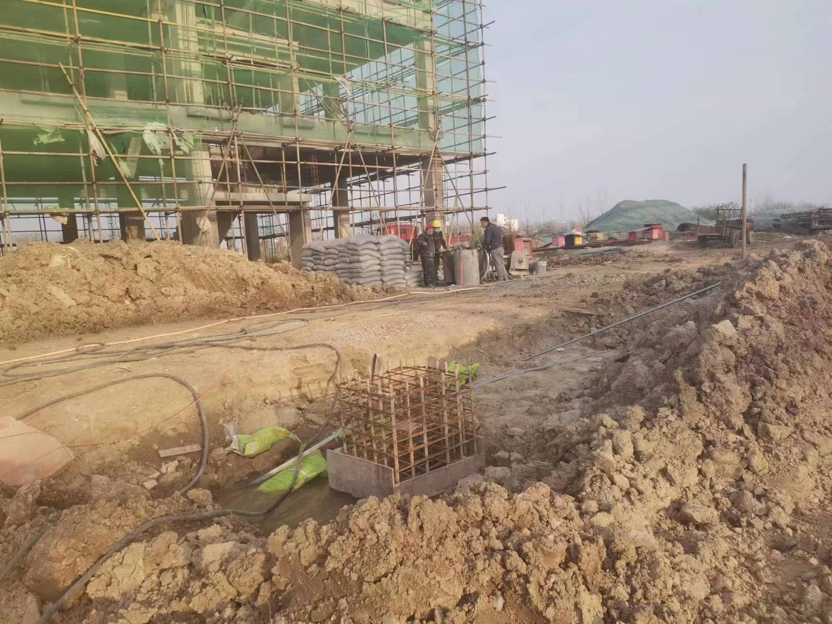 宾川当桥梁出现裂缝的时候应该及时加固修补